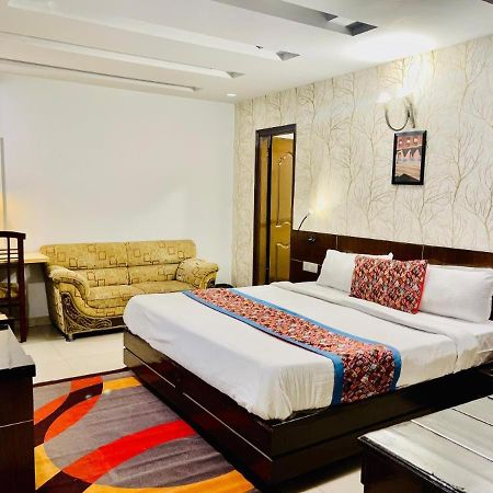 Hotel Queens Tower Amritsar Dış mekan fotoğraf