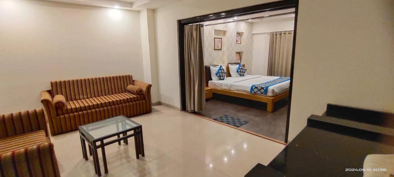Hotel Queens Tower Amritsar Dış mekan fotoğraf